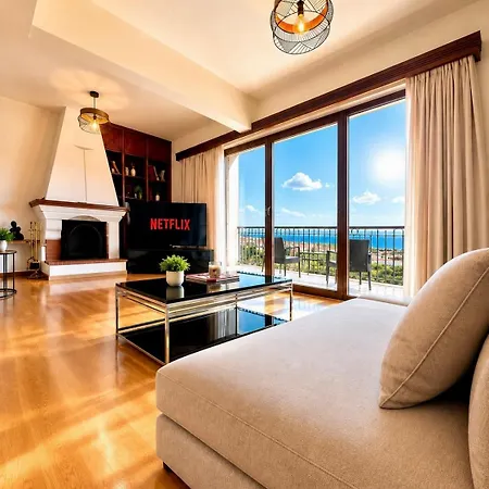 Luna Luxury House