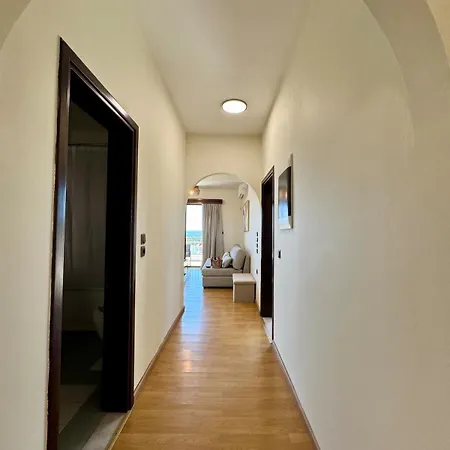 Luna Luxury House דירה